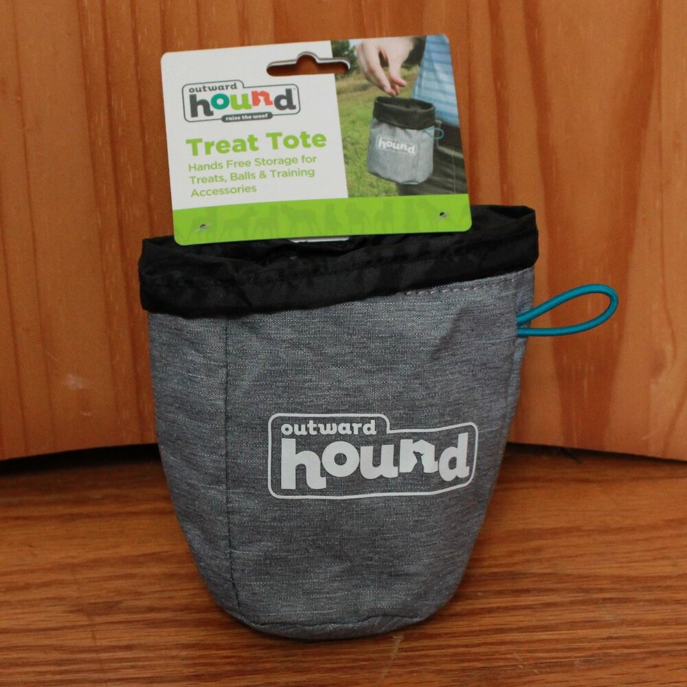 Outward Hound Treat Tote